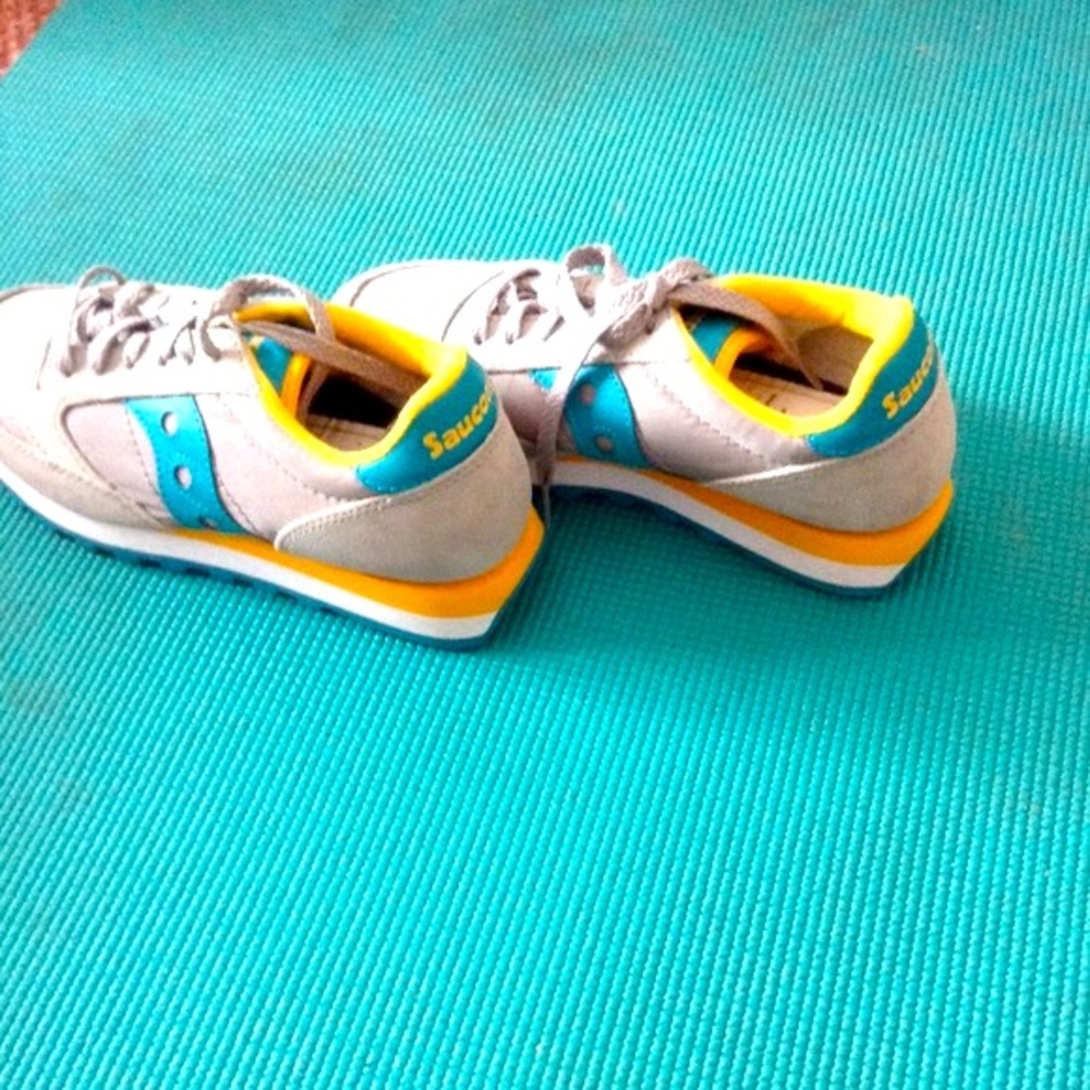 Saucony  teal and gray Sneakers new size 7